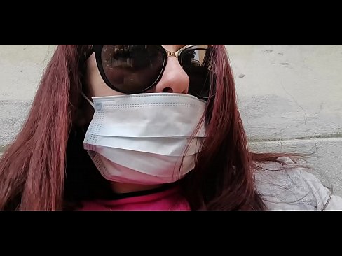 ❤️ Nicoletta venĝas sur sia najbaro kaj pisas en sia garaĝo (Speciala Itala Kvaranteno de Covid19) ❌ Pornofilmo ĉe ni