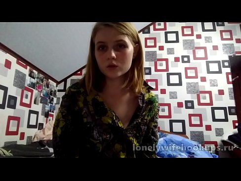 ❤️ Juna blonda studento el Rusio ŝatas pli grandajn dikojn. ❌ Pornofilmo ĉe ni