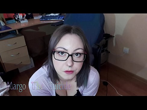 ❤️ Seksa Knabino kun Okulvitroj Suĉas Dildon Profunde sur Fotilo ❌ Pornofilmo ĉe ni